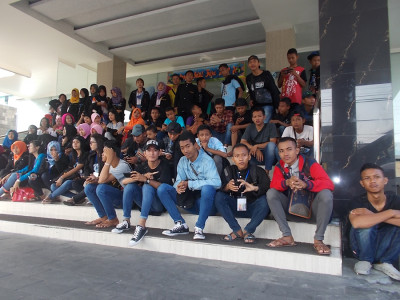 Depan Hotel Pandanaran